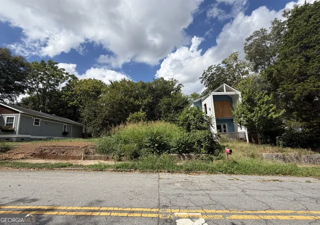 Photo 2 of Land for sale at 1049 Fortress Ave Sw, Atlanta, GA 30315 | MLS# 10843817 | Listing updated on 2026-09-24