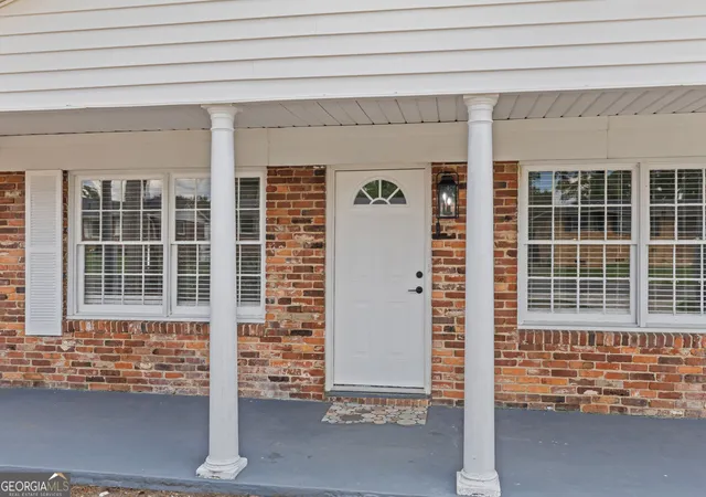 Photo 2 of Single family home for sale at 2541 Blueberry Dr, Augusta, GA 30906 | MLS# 10845794 | Listing updated on 2026-09-30