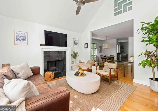 Photo 3 of Sale Pending at 452 Sinclair Ave, Atlanta, GA 30307 | MLS# 10846961 | Listing updated on 2026-09-28