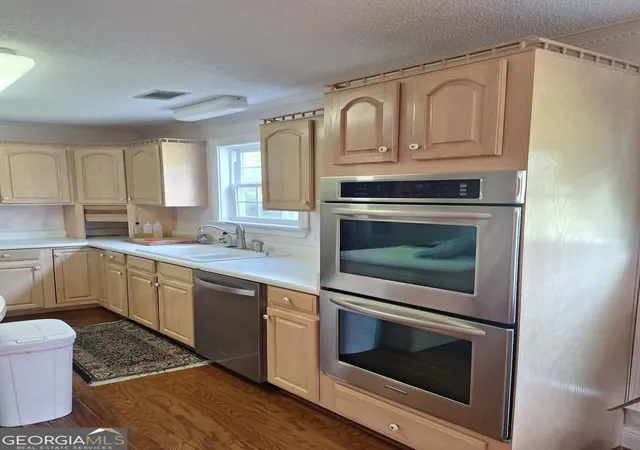 Photo 3 of Single family home for sale at 250 Weatherly Dr, Baxley, GA 31513 | MLS# 10774673 | Listing updated on 2026-09-03