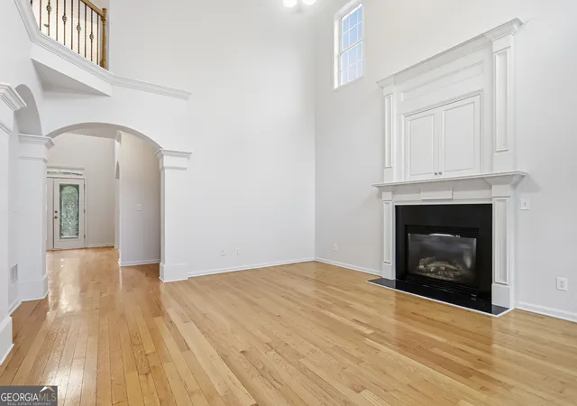 Photo 3 of Single family home for sale at 318 Hamilton Dr, Conyers, GA 30094 | MLS# 10853723 | Listing updated on 2026-10-09