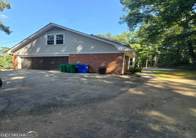 Photo 53 of Single family home for sale at 5434 Dunwoody Knoll Ct, Dunwoody, GA 30338 | MLS# 10833079 | Listing updated on 2026-09-03
