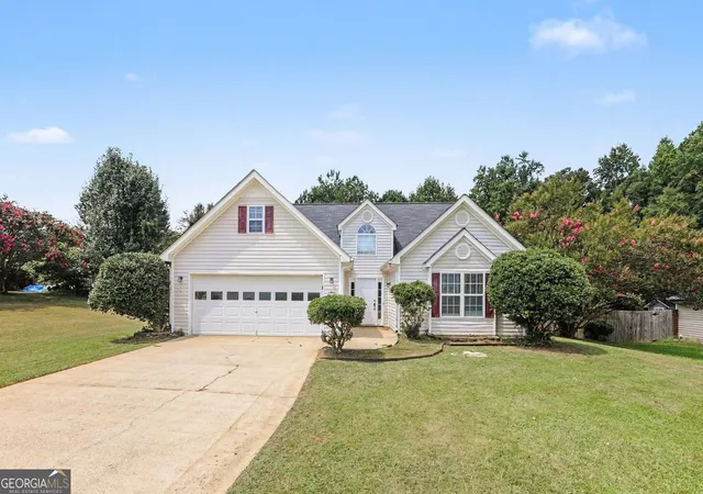Photo 1 of Single family home for sale at 110 Mcintosh Ests Dr, Sharpsburg, GA 30277 | MLS# 10838643 | Listing updated on 2026-09-16