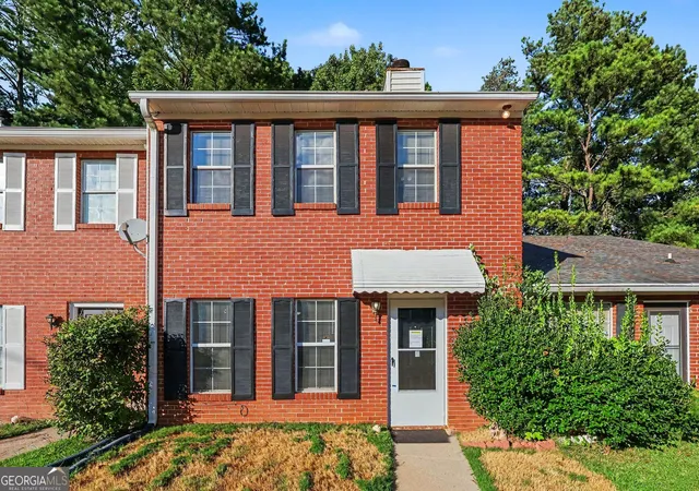Photo 1 of Townhouse for sale at 907 Joseph Clb Dr Sw, Mableton, GA 30126 | MLS# 10844406 | Listing updated on 2026-09-11