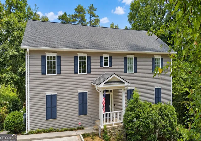Photo 1 of Single family home for sale at 669 Shorewood Cir, Toccoa, GA 30577 | MLS# 10843179 | Listing updated on 2026-09-10