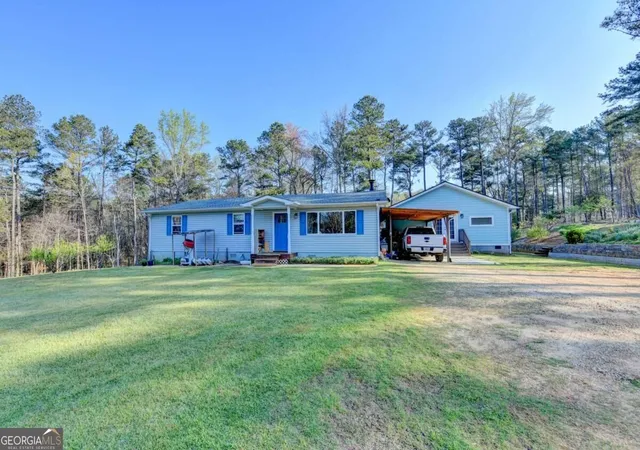 Photo 1 of Single family home for sale at 553 Appalachee Ridge Rd, Auburn, GA 30011 | MLS# 10847228 | Listing updated on 2026-09-30