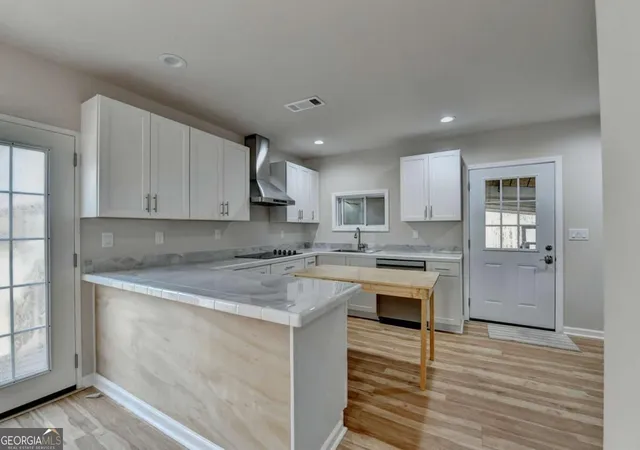 Photo 2 of Single family home for sale at 553 Appalachee Ridge Rd, Auburn, GA 30011 | MLS# 10847228 | Listing updated on 2026-09-30