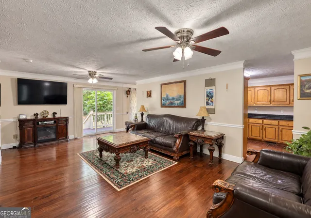 Photo 4 of Single family home for sale at 1042 Duke Dr SE, Conyers, GA 30013 | MLS# 10846225 | Listing updated on 2026-09-28