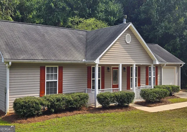 Photo 1 of Sale Pending at 251 Twin Crk Shrs, Athens, GA 30605 | MLS# 10828068 | Listing updated on 2026-09-23