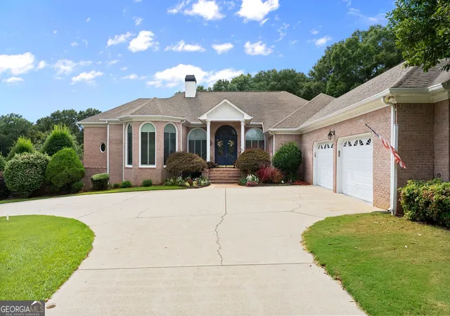 Photo 1 of Mansion for sale at 4290 Waterworks Rd, Jefferson, GA 30549 | MLS# 10838696 | Listing updated on 2026-09-16