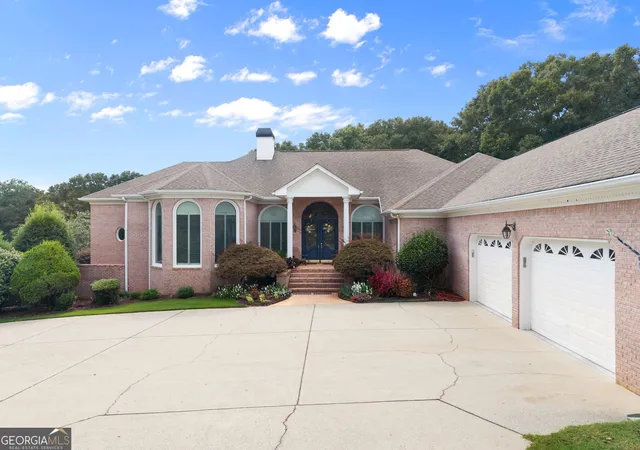 Photo 3 of Mansion for sale at 4290 Waterworks Rd, Jefferson, GA 30549 | MLS# 10838696 | Listing updated on 2026-09-16