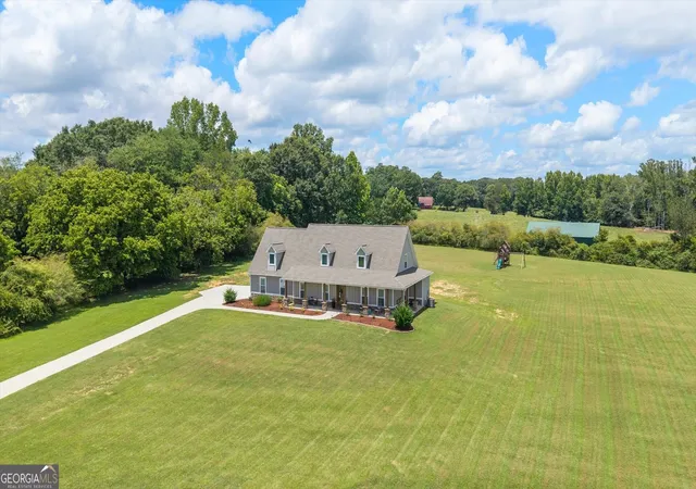 Photo 3 of Single family home for sale at 1303 Sandhill Hickory Level Rd, Carrollton, GA 30116 | MLS# 10812388 | Listing updated on 2026-09-22