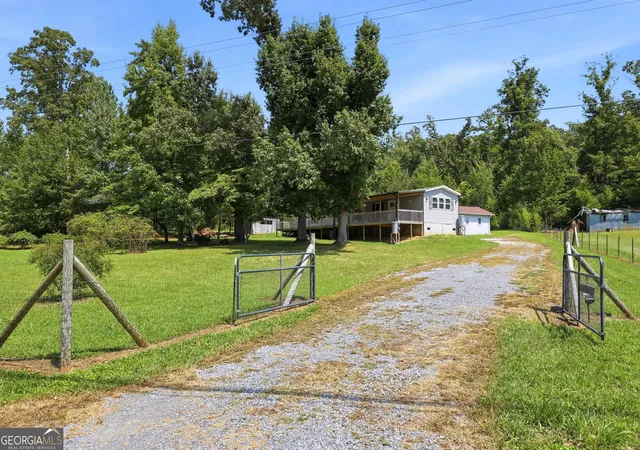 Photo 4 of Manufactured home for sale at 675 S Mcdonald Rd SW, Mc Donald, TN 37353 | MLS# 10839770 | Listing updated on 2026-09-22