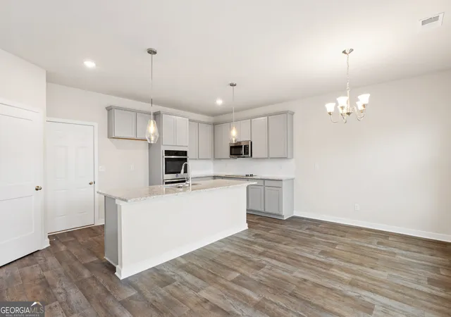 Photo 3 of Sale Pending at 195 Crabapple Rd, Mcdonough, GA 30253 | MLS# 10849678 | Listing updated on 2026-09-20