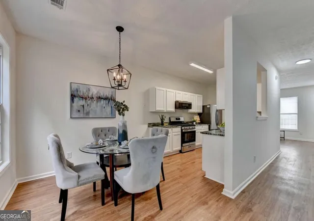 Photo 3 of Townhouse for sale at 3050 Kentmere Dr, Cumming, GA 30040 | MLS# 10849584 | Listing updated on 2026-10-07