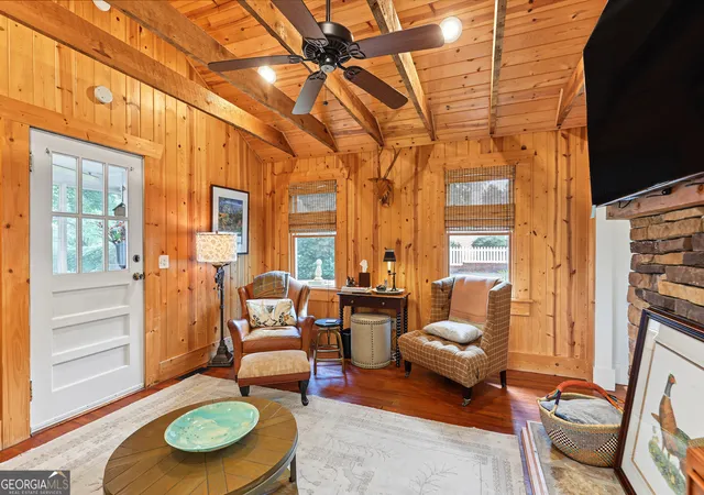 Photo 3 of Single family home for sale at 98 Pickett Hl St, Clayton, GA 30525 | MLS# 10848707 | Listing updated on 2026-10-02