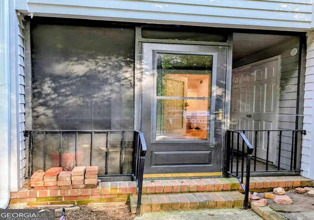 Photo 2 of Condo for sale at 6700 Roswell Rd #UNIT 7A, Sandy Springs, GA 30328 | MLS# 10844434 | Listing updated on 2026-09-25