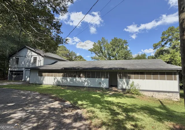 Photo 2 of Manufactured home for sale at 1166 S Walkers Ml Rd, Griffin, GA 30224 | MLS# 10838758 | Listing updated on 2026-09-10