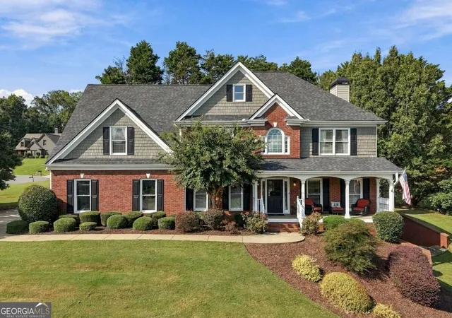 Photo 1 of Single family home for sale at 4910 Montclair Trl, Cumming, GA 30040 | MLS# 10849904 | Listing updated on 2026-10-05