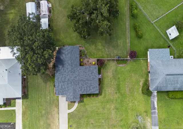 Photo 3 of Single family home for sale at 143 Old Swainsboro Rd, Twin City, GA 30471 | MLS# 10843116 | Listing updated on 2026-09-10