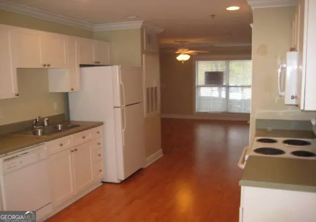 Photo 4 of Condo for sale at 1035 Barnett Shls Rd #912, Athens, GA 30605 | MLS# 10852802 | Listing updated on 2026-10-08