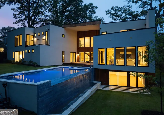 Photo 3 of Mansion for sale at 3566 Cantrell Rd Ne, Atlanta, GA 30326 | MLS# 10844801 | Listing updated on 2026-09-25