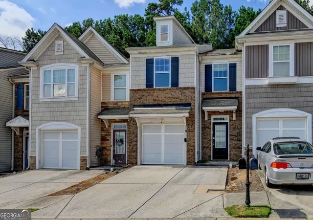 Photo 2 of Townhouse for sale at 2152 Executive Dr, Duluth, GA 30096 | MLS# 10837975 | Listing updated on 2026-09-16