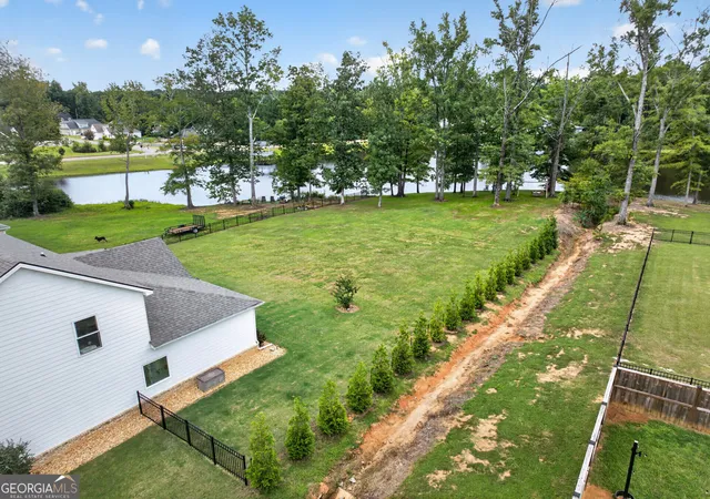 Photo 2 of Sale Pending at 615 Lakeshore Dr, Gray, GA 31032 | MLS# 10845621 | Listing updated on 2026-10-05