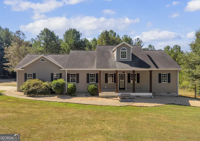 Photo 1 of Single family home for sale at 583 Sarijon Rd, Hartwell, GA 30643 | MLS# 10845780 | Listing updated on 2026-10-04