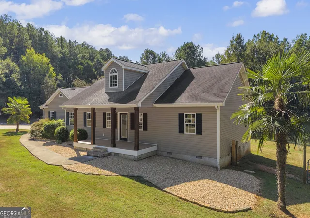 Photo 2 of Single family home for sale at 583 Sarijon Rd, Hartwell, GA 30643 | MLS# 10845780 | Listing updated on 2026-10-04