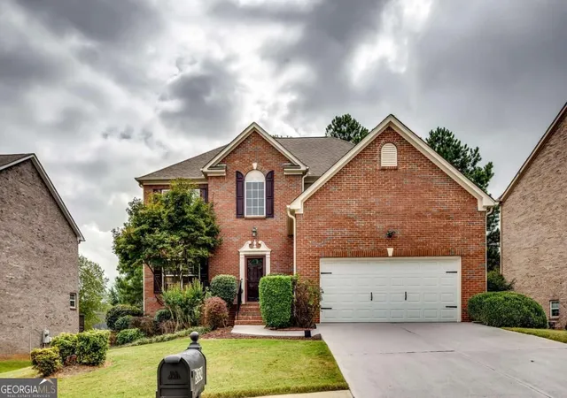 Photo 3 of Single family home for sale at 3324 Dogwood Pass, Stonecrest, GA 30038 | MLS# 10852295 | Listing updated on 2026-09-24