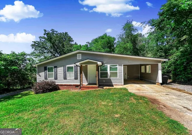 Photo 1 of Single family home for sale at 18 Mockingbird Dr, Cartersville, GA 30120 | MLS# 10841807 | Listing updated on 2026-09-08