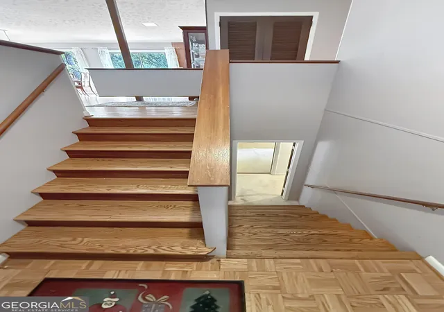 Photo 2 of Single family home for sale at 625 Forest Rd, Athens, GA 30605 | MLS# 10851271 | Listing updated on 2026-10-07