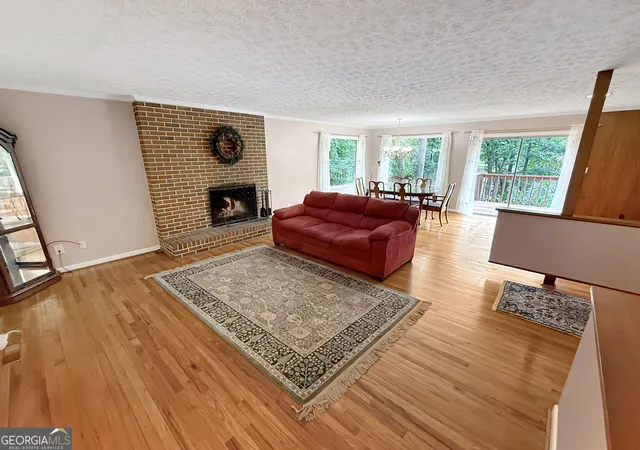 Photo 3 of Single family home for sale at 625 Forest Rd, Athens, GA 30605 | MLS# 10851271 | Listing updated on 2026-10-07