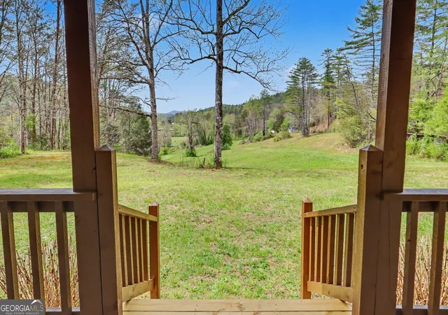 Photo 3 of Single family home for sale at 7778 Warwoman Rd, Clayton, GA 30525 | MLS# 10782481 | Listing updated on 2026-09-10