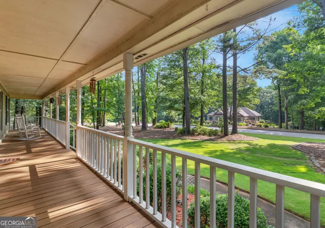 Photo 3 of Sale Pending at 207 Williamsburg Cir, Mcdonough, GA 30253 | MLS# 10839858 | Listing updated on 2026-09-08