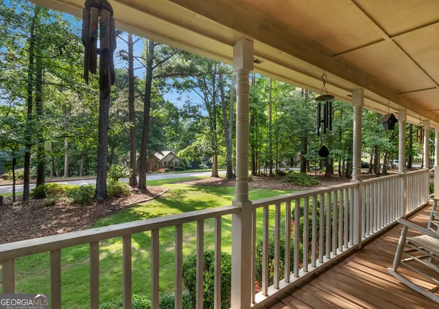 Photo 3 of Sale Pending at 207 Williamsburg Cir, Mcdonough, GA 30253 | MLS# 10839858 | Listing updated on 2026-09-08