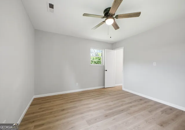 Photo 3 of Sale Pending at 19 Lindsey Dr Nw, Rome, GA 30165 | MLS# 10847899 | Listing updated on 2026-09-28