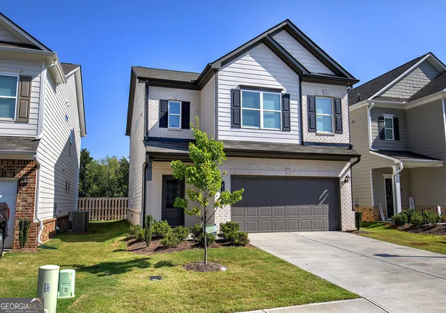 Photo 2 of Single family home for sale at 416 Perth Dr, Cartersville, GA 30121 | MLS# 10840487 | Listing updated on 2026-09-18