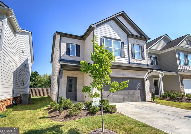 Photo 3 of Single family home for sale at 416 Perth Dr, Cartersville, GA 30121 | MLS# 10840487 | Listing updated on 2026-09-18