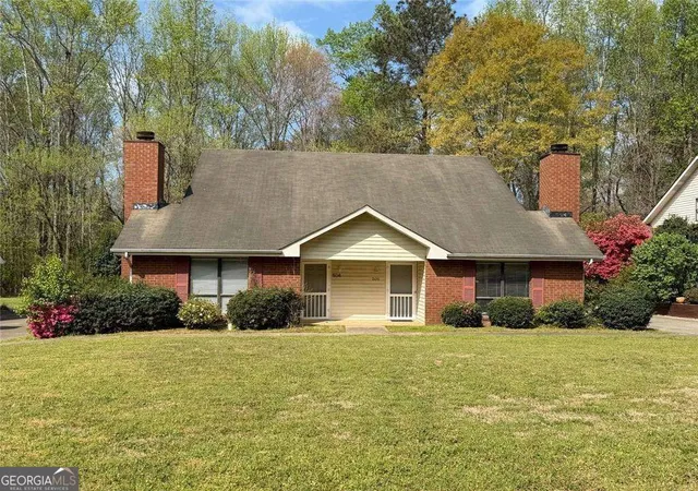 Photo 1 of Sale Pending at 504 6 Plymouth Ln, Alpharetta, GA 30009 | MLS# 10840674 | Listing updated on 2026-09-15