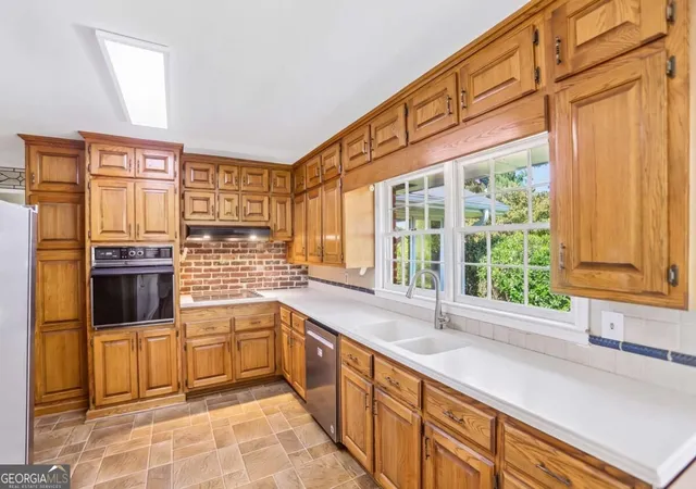 Photo 2 of Single family home for sale at 2186 Ingram Rd, Duluth, GA 30096 | MLS# 10851604 | Listing updated on 2026-10-07