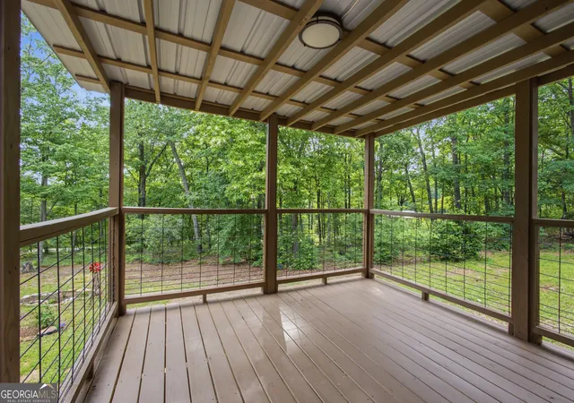 Photo 2 of Manufactured home for sale at 450 Snowy River Pl, Clarkesville, GA 30523 | MLS# 10851283 | Listing updated on 2026-10-07