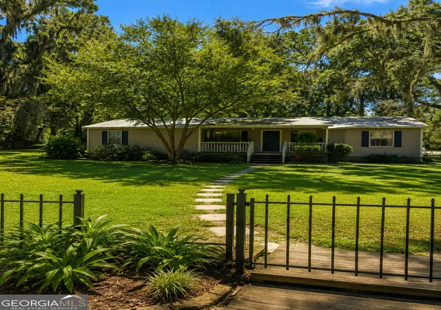 Photo 1 of Manufactured home for sale at 165 Jessica Ln, Brunswick, GA 31525 | MLS# 10824745 | Listing updated on 2026-09-18