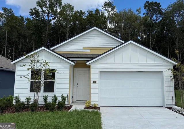 Photo 1 of Single family home for sale at 117 Red Oak Ct, Kingsland, GA 31548 | MLS# 10782611 | Listing updated on 2026-09-29
