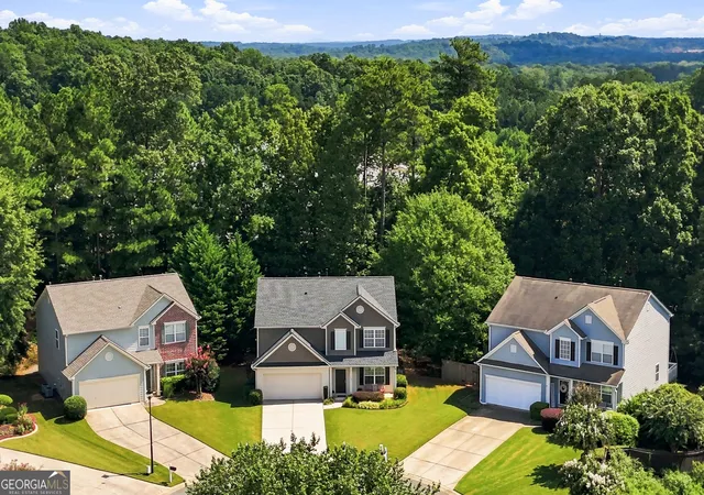 Photo 3 of Sale Pending at 326 Tuggle Ct, Woodstock, GA 30188 | MLS# 10837481 | Listing updated on 2026-09-14
