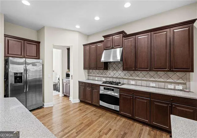 Photo 2 of Townhouse for sale at 2951 Rivergreen Ln Se, Atlanta, GA 30339 | MLS# 10838877 | Listing updated on 2026-09-14