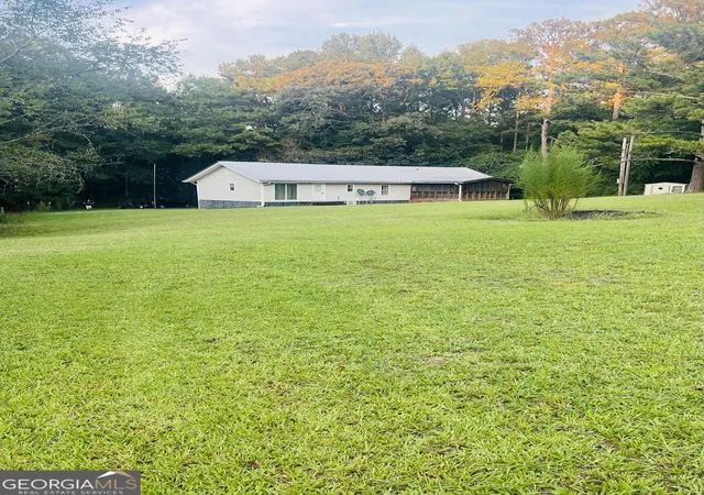 Photo 1 of Manufactured home for sale at 106 Kathy Ln, Griffin, GA 30224 | MLS# 10843426 | Listing updated on 2026-09-10