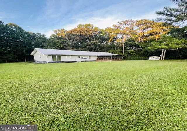 Photo 2 of Manufactured home for sale at 106 Kathy Ln, Griffin, GA 30224 | MLS# 10843426 | Listing updated on 2026-09-10