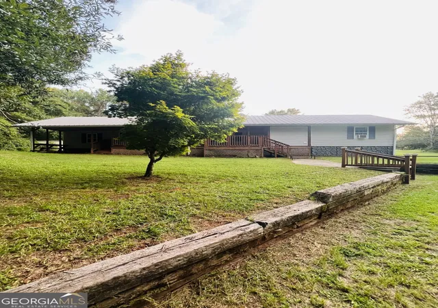Photo 4 of Manufactured home for sale at 106 Kathy Ln, Griffin, GA 30224 | MLS# 10843426 | Listing updated on 2026-09-10